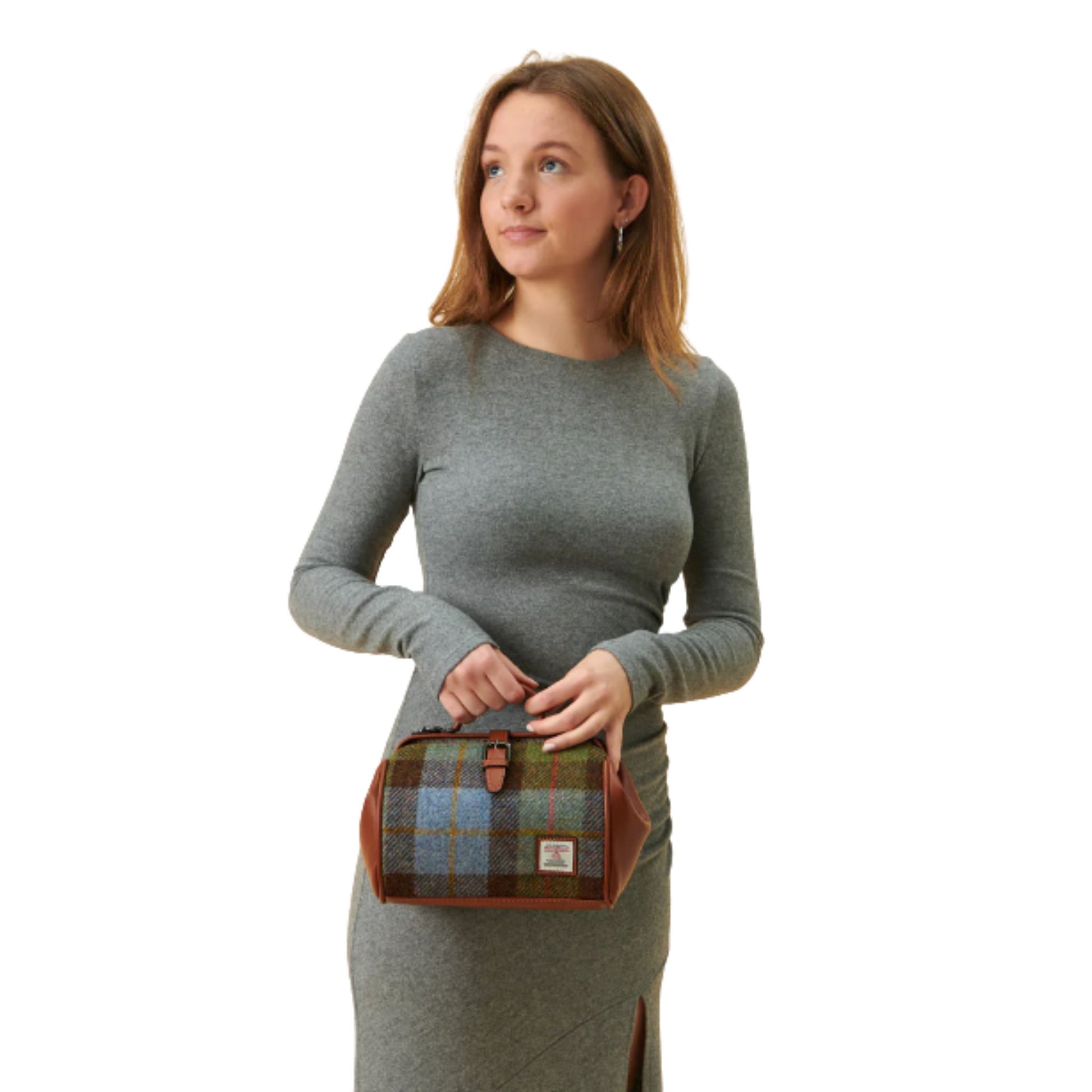 Islander Harris Tweed Medium Doctor Bag 'Chestnut Blue Tartan' - The Celtic Gift Store - Handbags