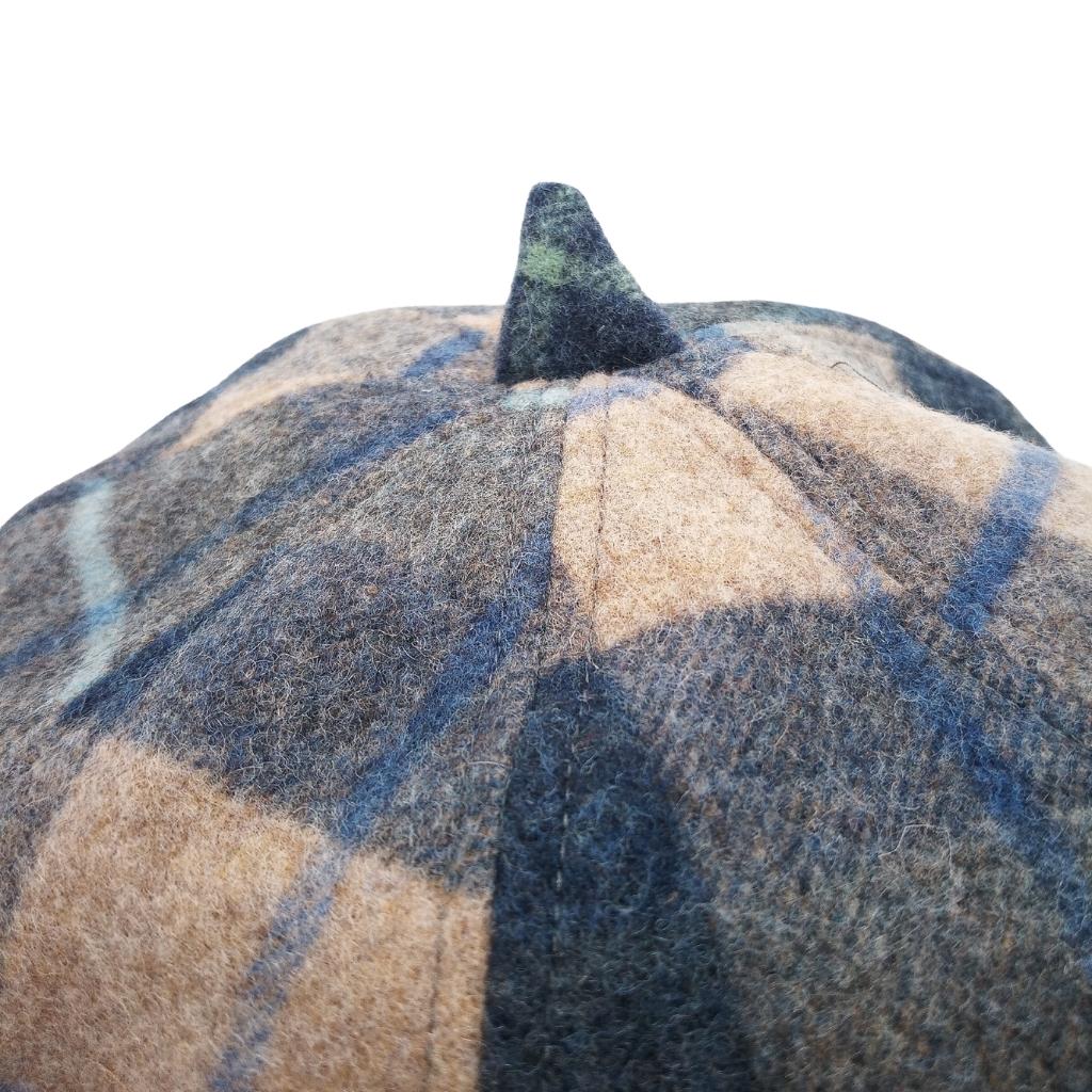 Islander Lambswool Bunnet Hat- Navy Beige Tartan