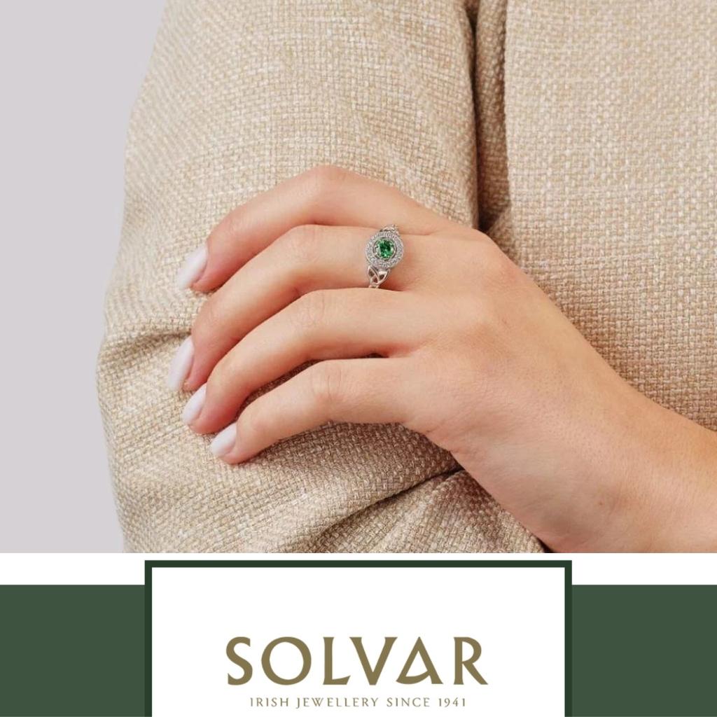 Sterling Silver Green Cubic Zirconia Trinity Knot Ring