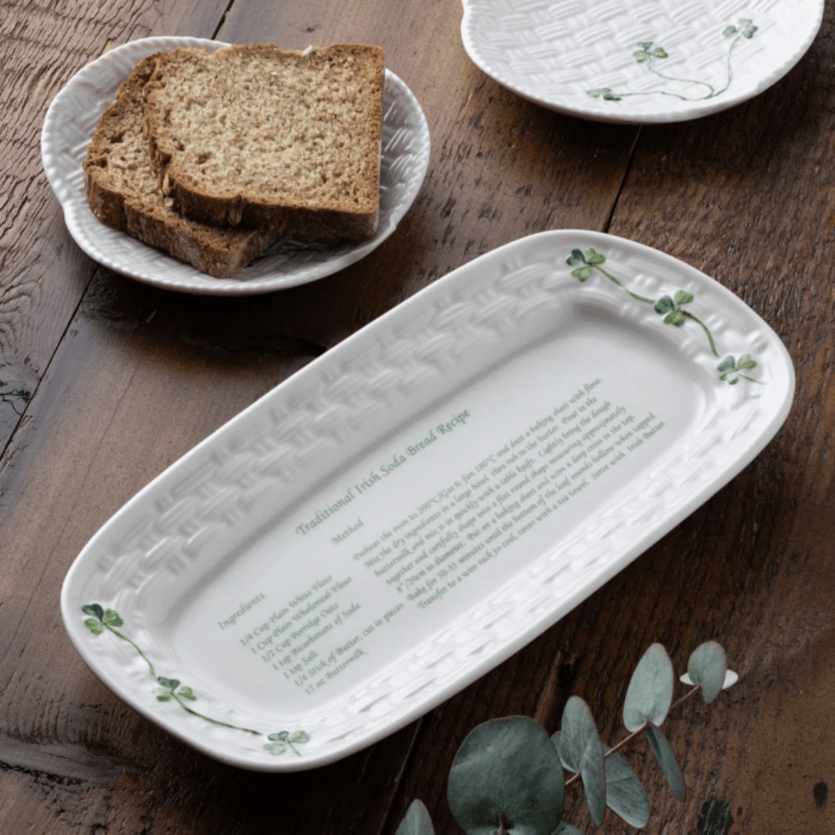 Belleek Classic Shamrock Irish Soda Bread Tray