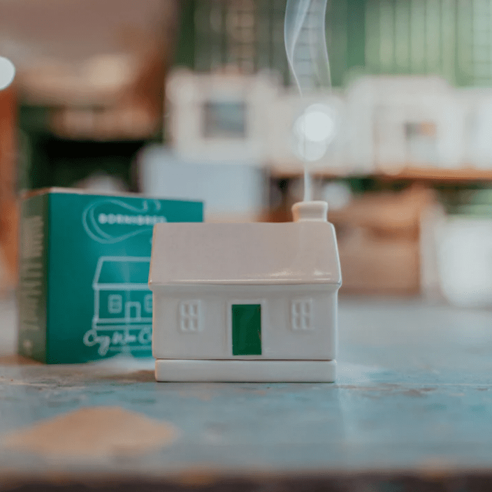 Cosy Wee Cottage Incense Burner - The Celtic Gift Store - Candles, Wax Melts, Incense