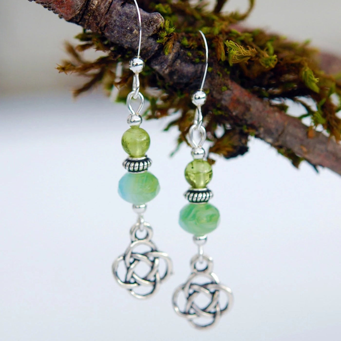 Cruthú Peridot Celtic Knot Earrings - The Celtic Gift Store - Earrings