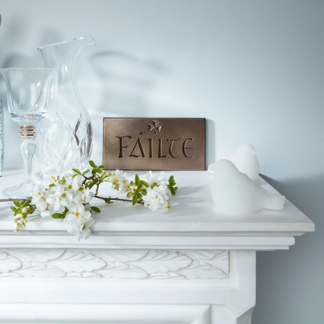 Fáilte Bronze Wall Plaque - Large