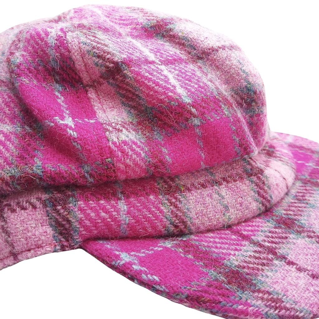 Glen Appin Ladies Vibrant Pink Buchanan Harris Tweed Cap