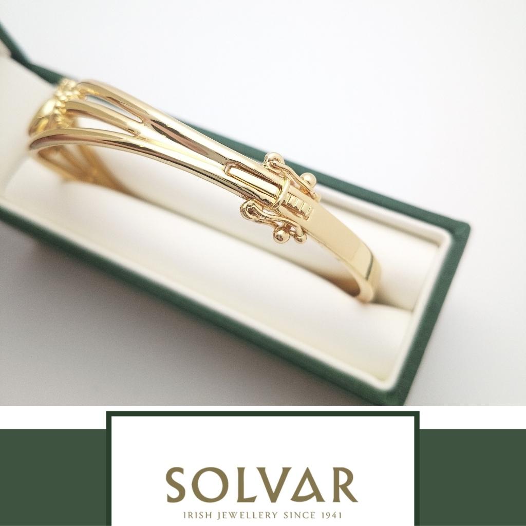 Gold Plated Claddagh Bangle