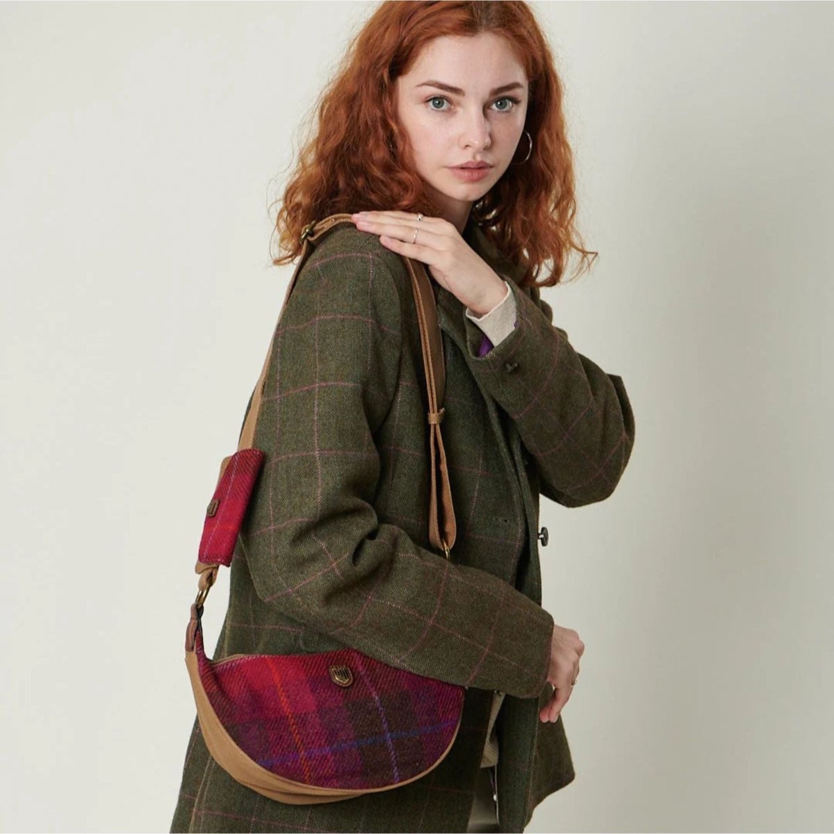 Islander Harris Tweed Luna Bag 'Fuchsia Tartan'