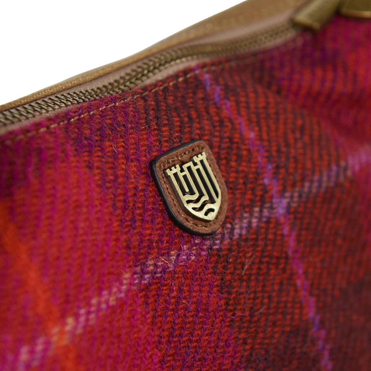 Islander Harris Tweed Luna Bag 'Fuchsia Tartan'