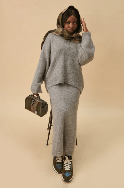 Islander Harris Tweed Medium Doctor Bag 'Chestnut Tartan' - The Celtic Gift Store - Handbags