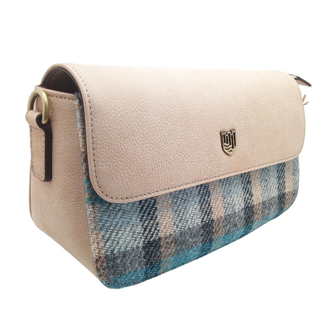Islander Harris Tweed The Caithness Clutch – Islander Tartan