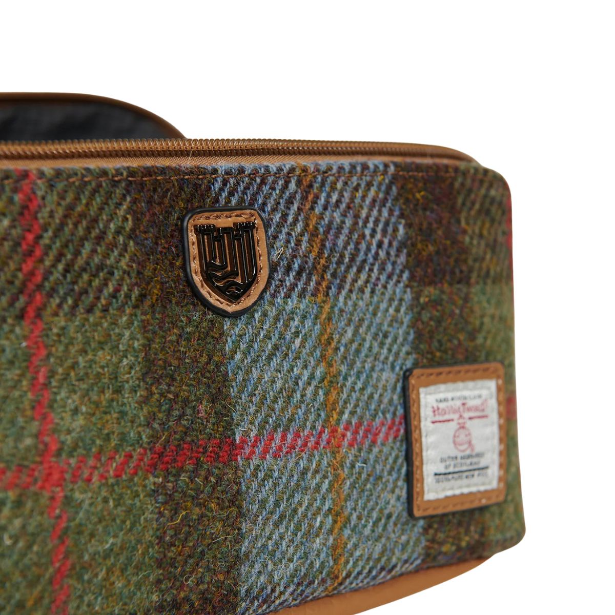 Islander Harris Tweed Toiletry Bag 'Black and Grey Herringbone'