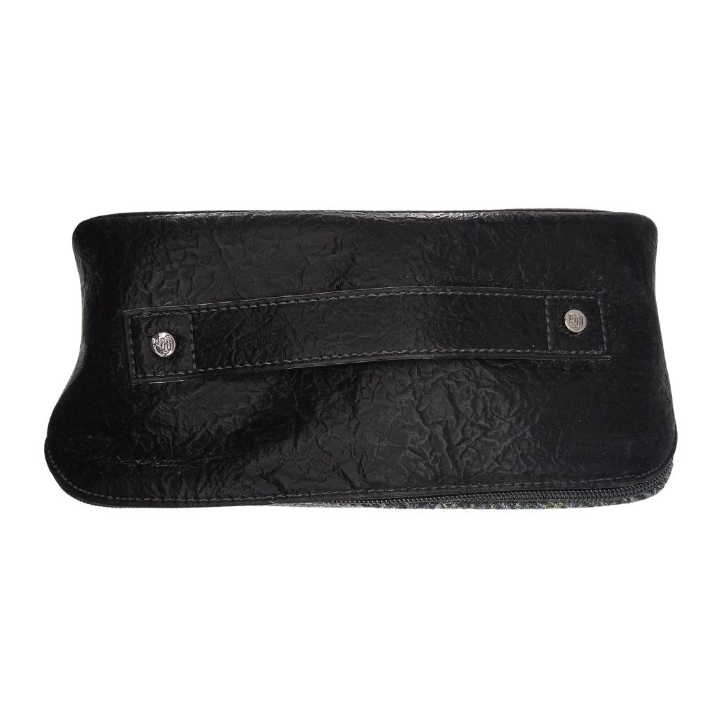 Islander Harris Tweed Toiletry Bag 'Black and Grey Herringbone' by Islander - Health & Beauty