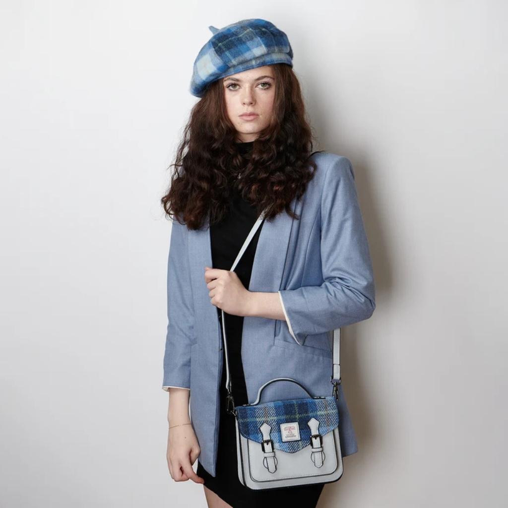 Islander Lambswool Bunnet Hat- Navy Beige Tartan