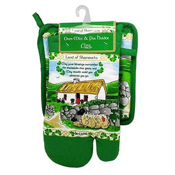 Land of Shamrocks Oven Mitt and Pot Holder Set