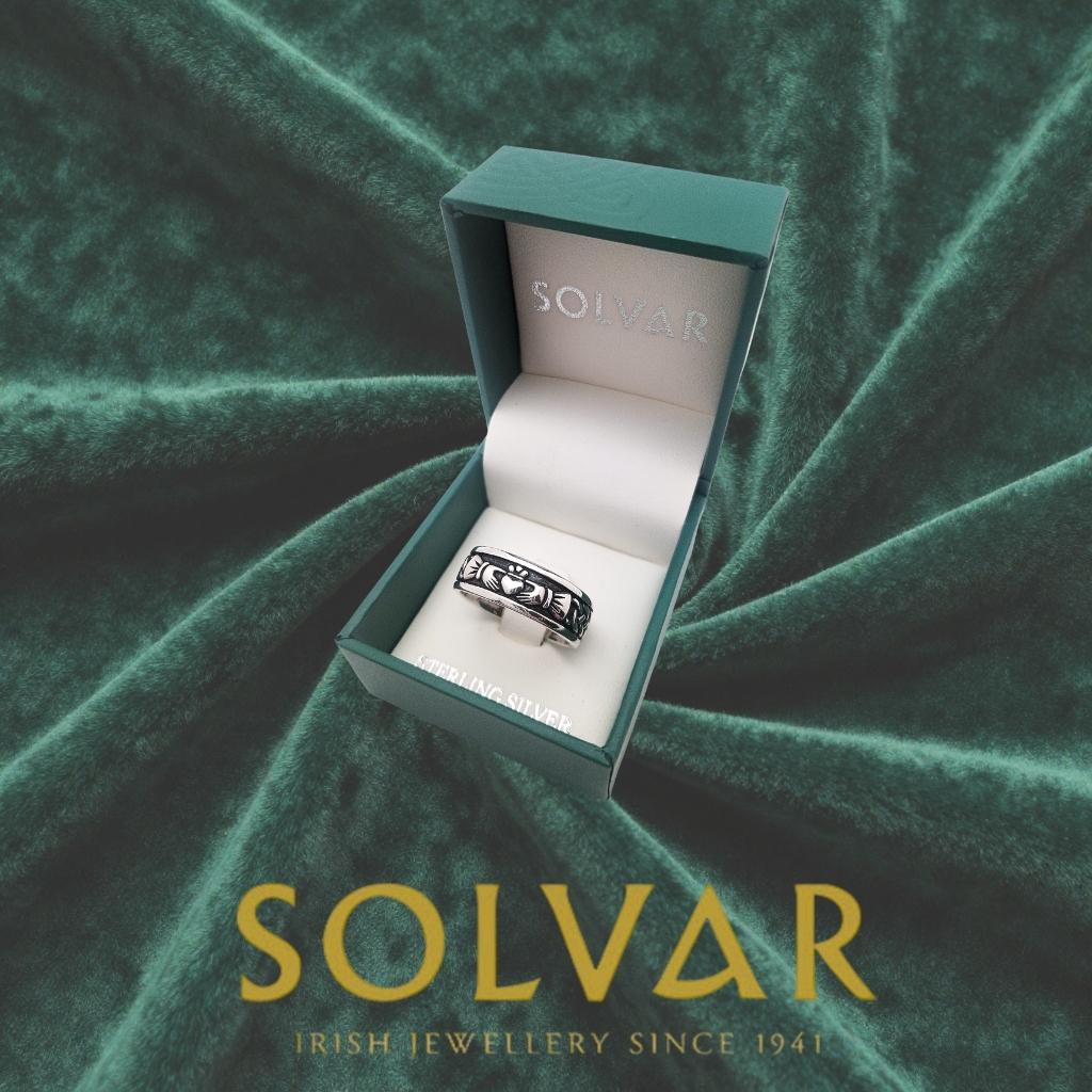 Oxidized Sterling Silver Men's Claddagh Ring