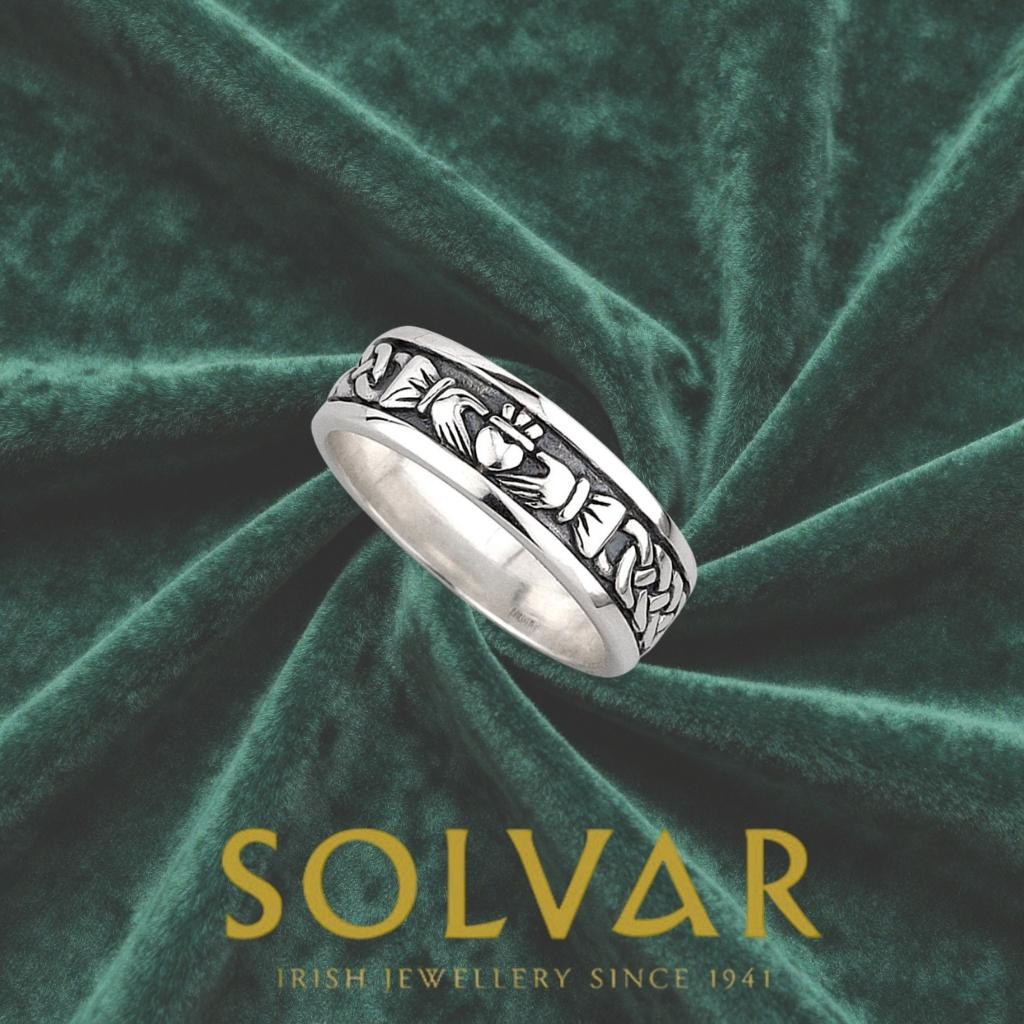 Oxidized Sterling Silver Men's Claddagh Ring
