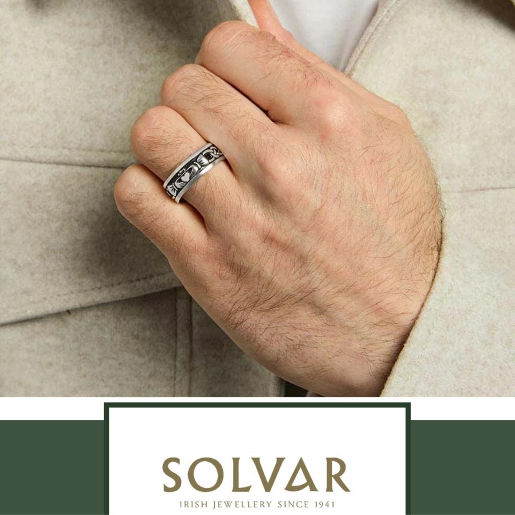 Oxidized Sterling Silver Men's Claddagh Ring
