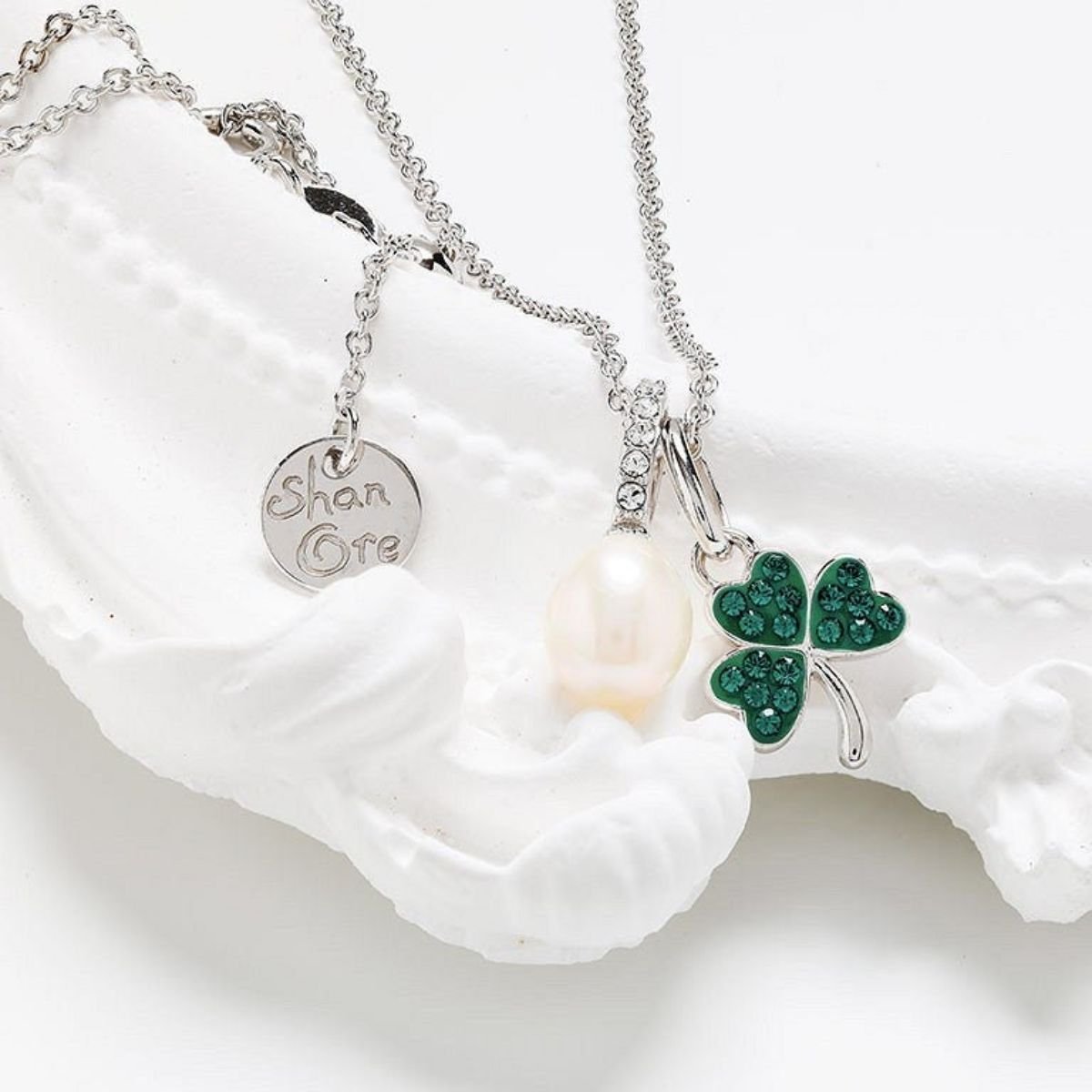 Sterling Silver and Freshwater Pearl Green Shamrock Necklace