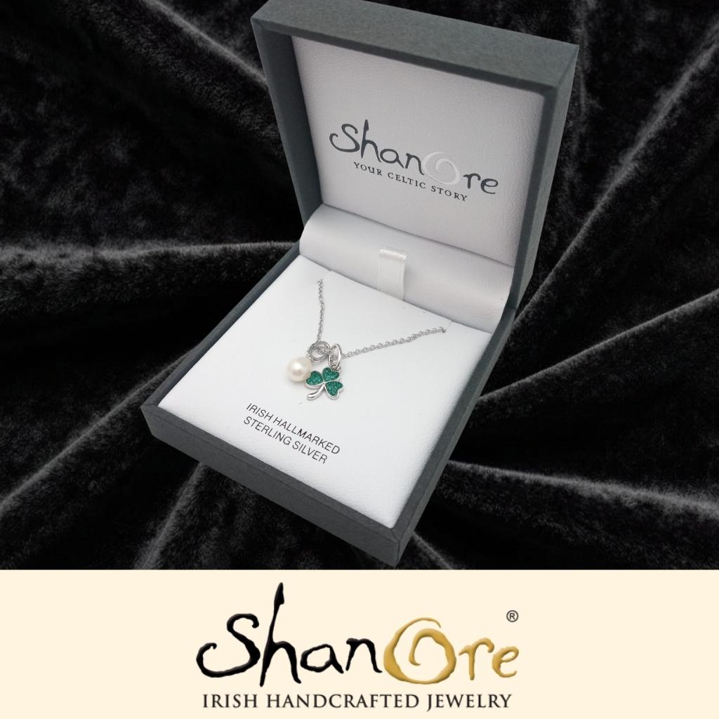 Sterling Silver and Freshwater Pearl Green Shamrock Necklace