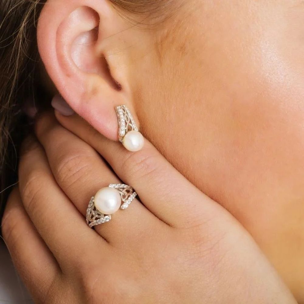 Sterling Silver Celtic Knot Crowned Pearl Earrings