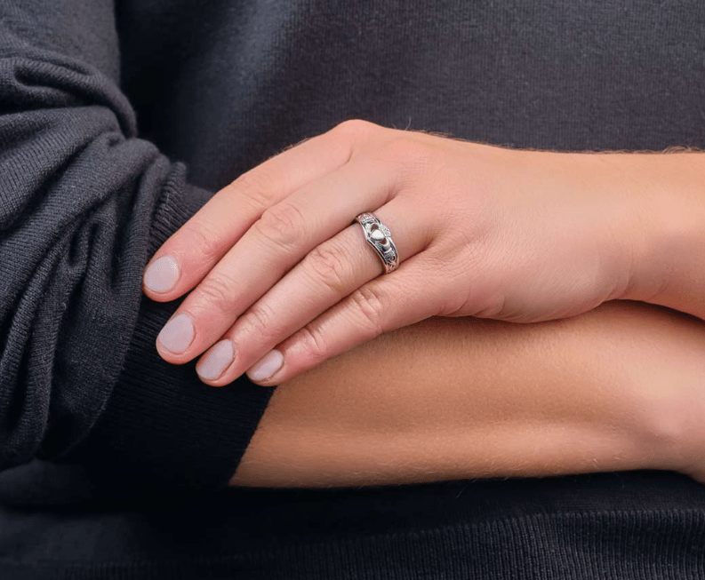 Sterling Silver Tiara Claddagh Ring - The Celtic Gift Store - Rings