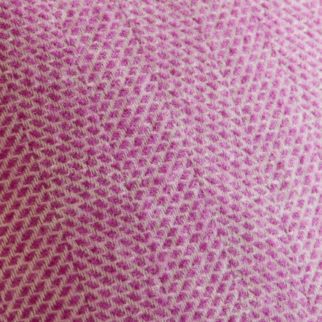 Tweedmill Beehive Rosa Wool Throw Expertly Crafted from 100% Pure Wool