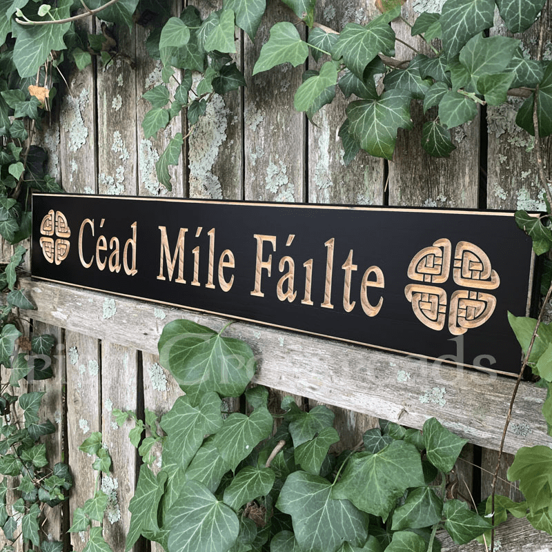 Cead Mile Failte Wooden Sign - Black - The Celtic Gift Store - Decor