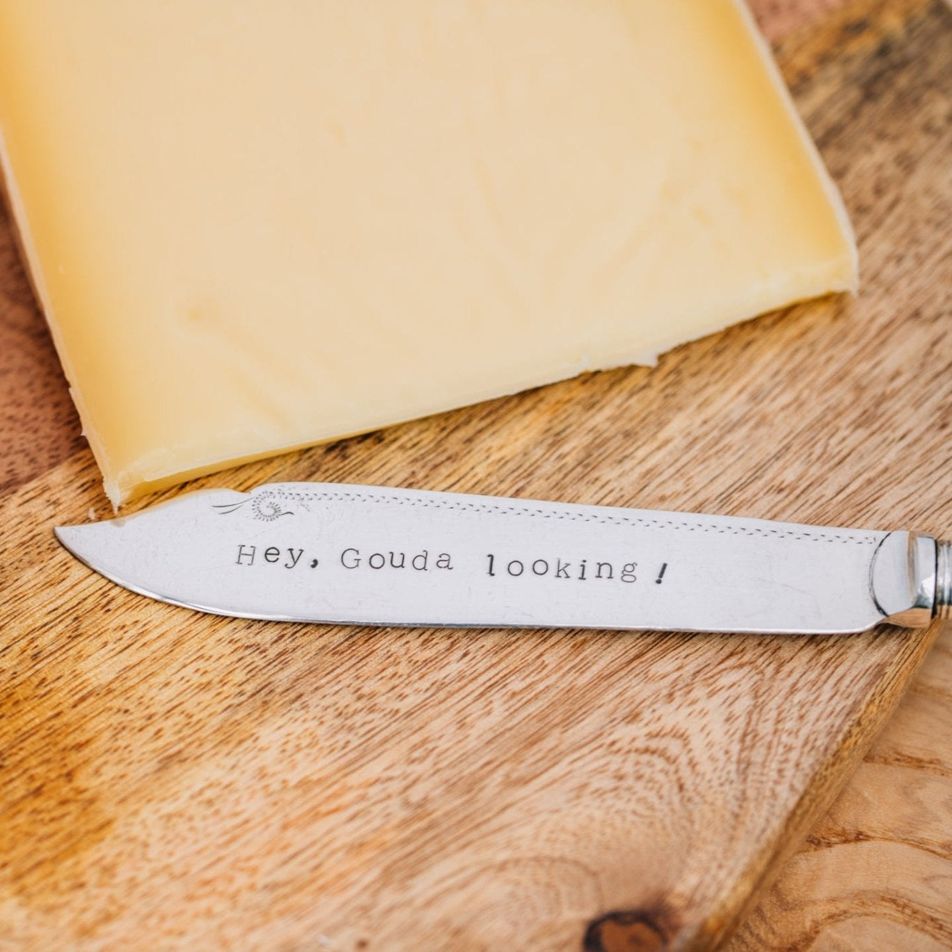 'Hey, gouda looking!' Cheese Knife - The Celtic Gift Store - 